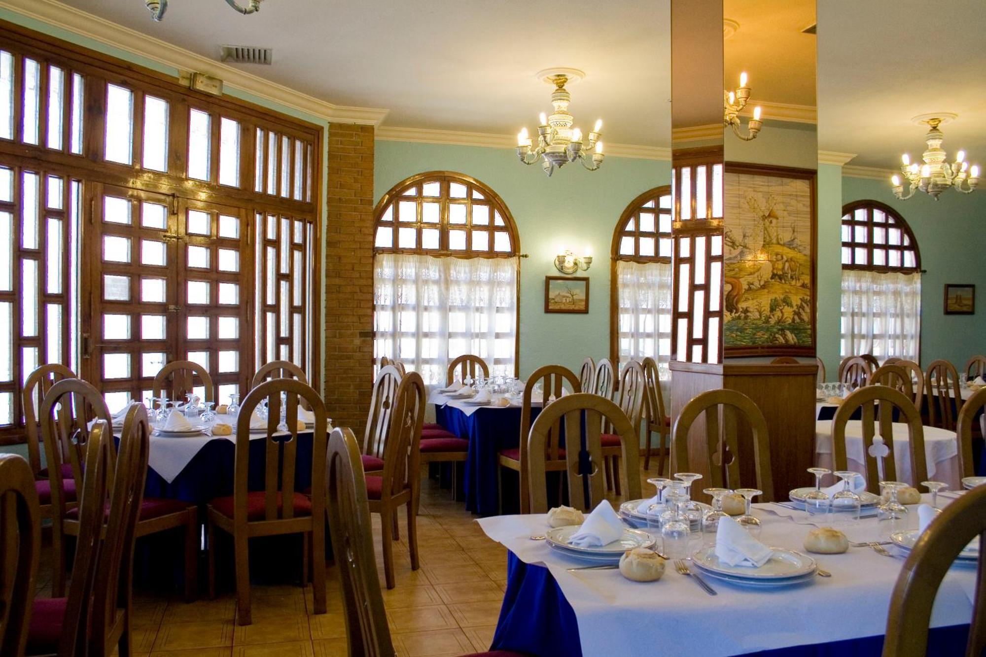 Hotel Perales Talavera de la Reina Esterno foto