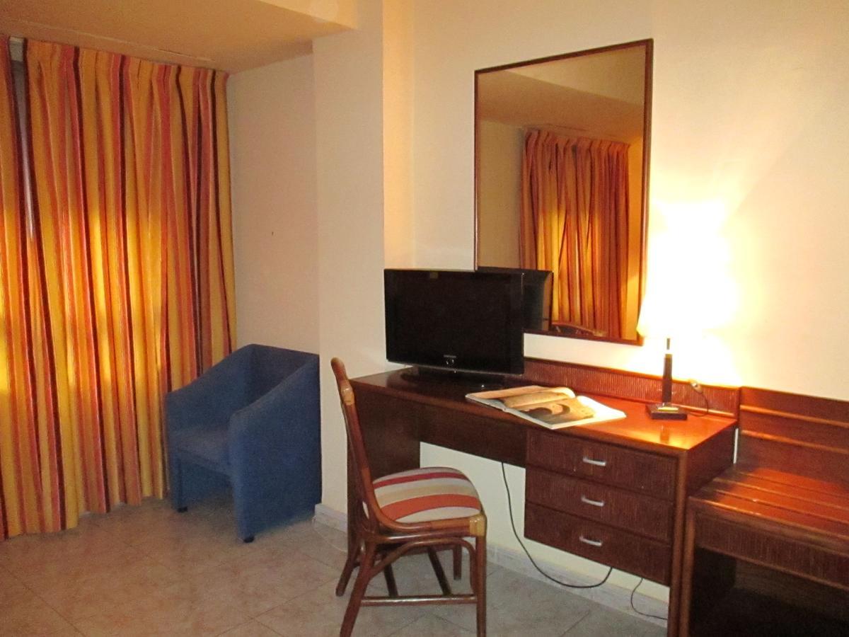 Hotel Perales Talavera de la Reina Esterno foto